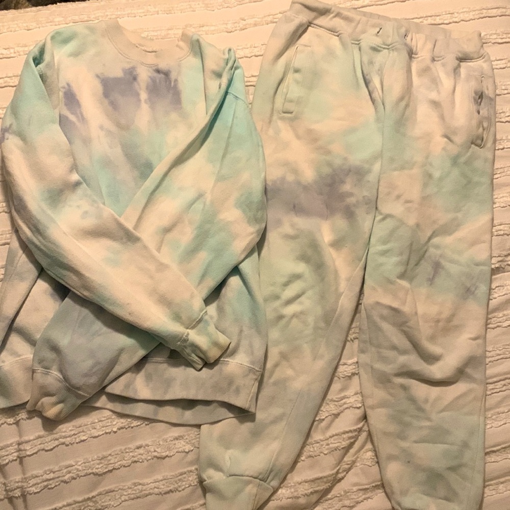 Tie Dye Sweat Set Size Medium